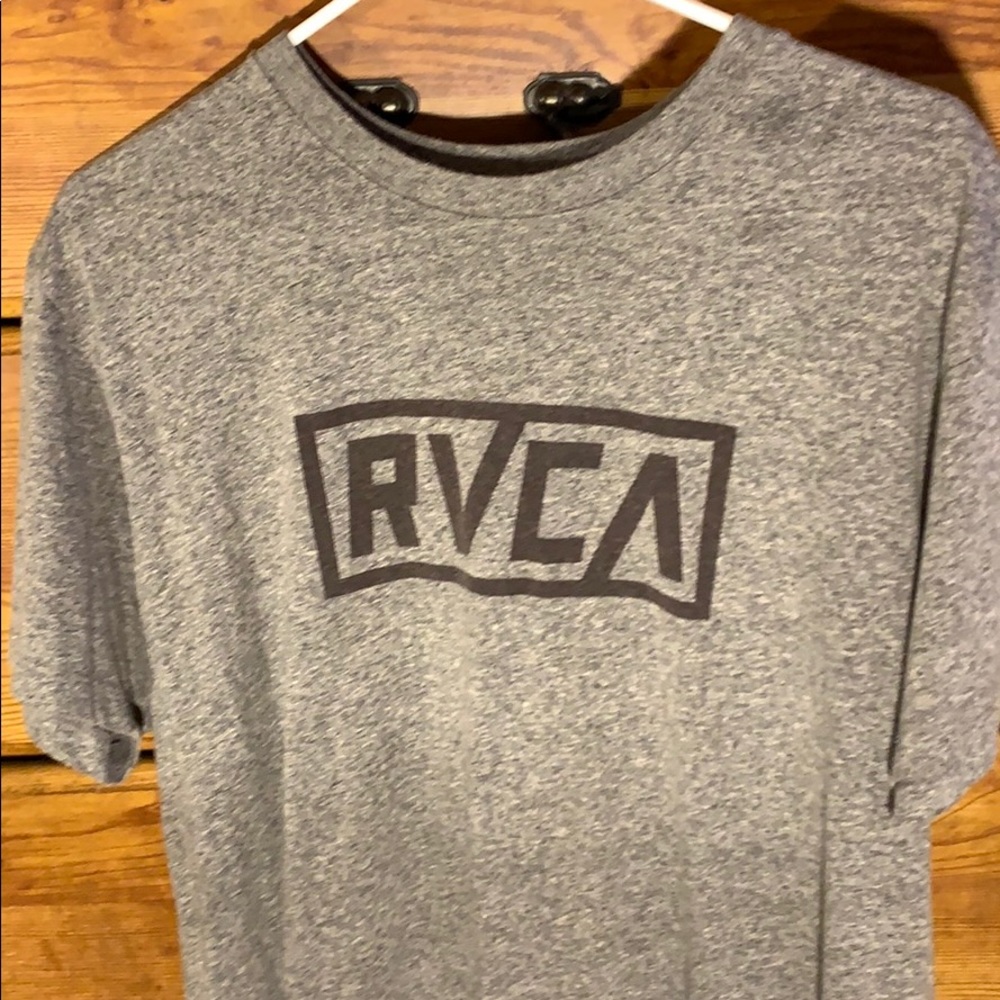 Never worn XL fits like L